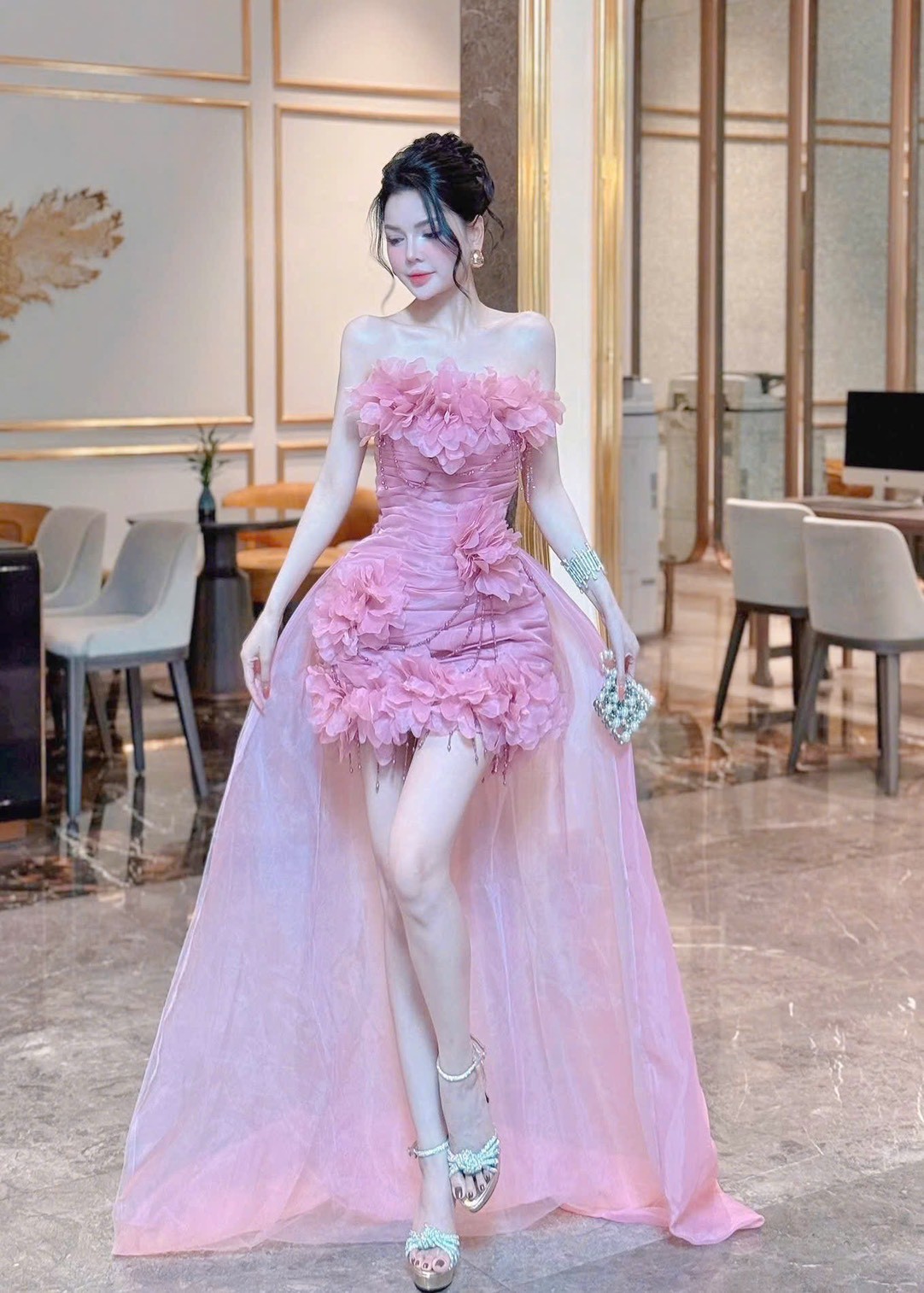 ชุดเดรส เกาะอก แต่งดอก สีชมพู แต่งหาง 2008 BKK Size M BKK - Image 4