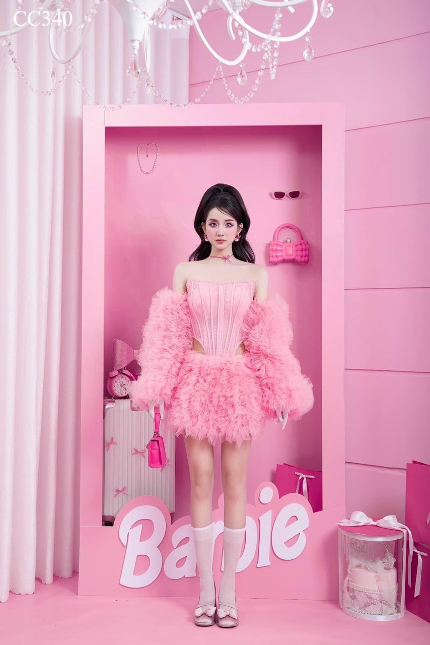 ชุดเซ็ท 3 ชิ้น เสื้อ+กระโปรง+ผ้าคลุม สีชมพู 4005 Size S BKK - Image 2