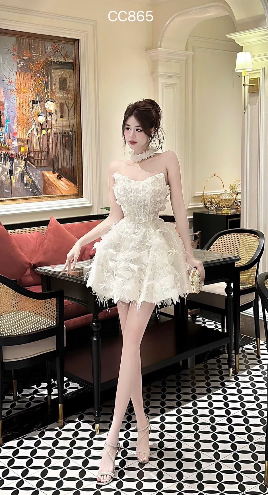 ชุดเดรส เกาะอก แต่งขน+กลิตเตอร์ สีขาว 2010 Size M BKK - Image 3