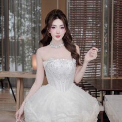 ชุดเดรส เกาะอก แต่งดอก+กลิตเตอร์ สีขาว 2020 Size S BKK