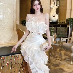 ชุดเซ็ท 2 ชิ้น เสื้อ+กระโปรง แต่งดอก สีขาว 4002 Size S BKK