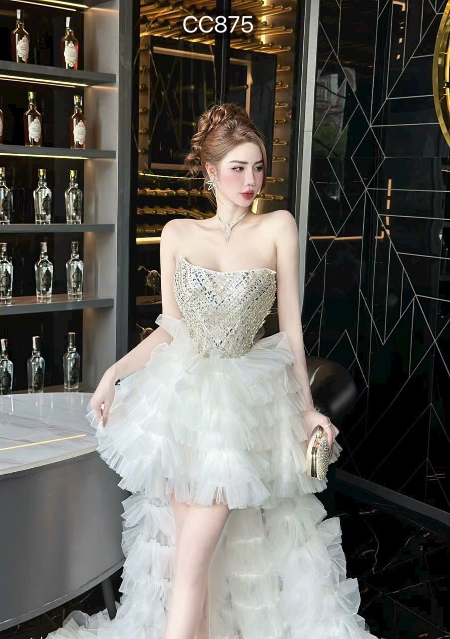 ชุดราตรียาว เกาะอก แต่งเพชร หางยาว สีขาว 3002 Size S BKK - Image 2