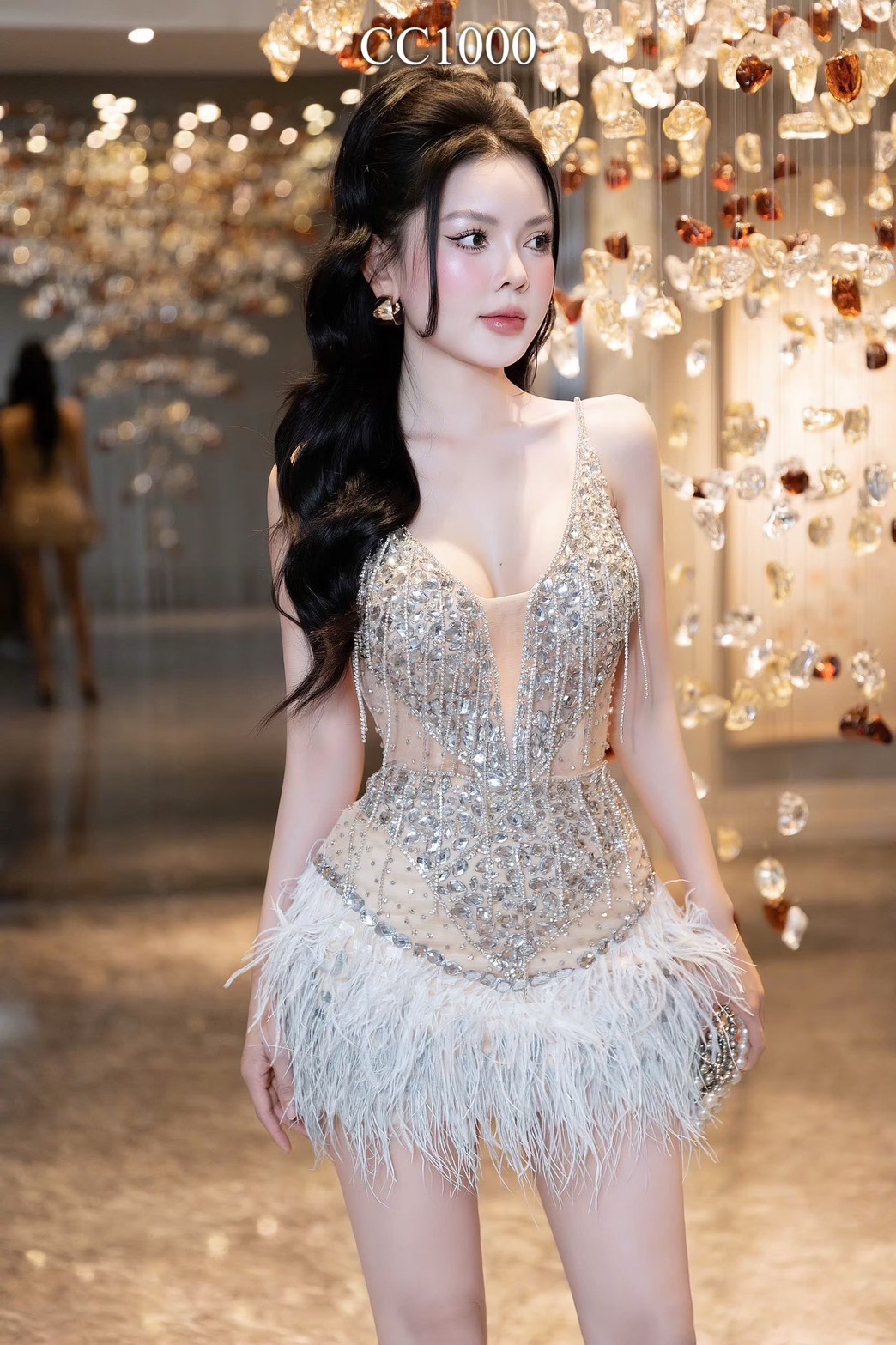 ชุดเดรส สายเดี่ยว แต่งเพชร+ขน สีครีม 2063 Size S BKK - Image 2