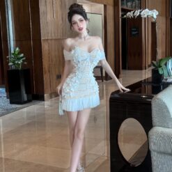 ชุดเดรส ปาดไหล่ แต่งดอก สีขาว-ครีม 2066 Size S BKK