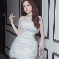 ชุดเดรส เกาะอก แต่งเพชร+ขน สีขาว 2075 Size M BKK