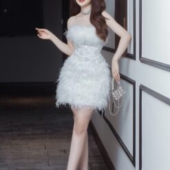 ชุดเดรส เกาะอก แต่งเพชร+ขน สีขาว 2075 Size M BKK
