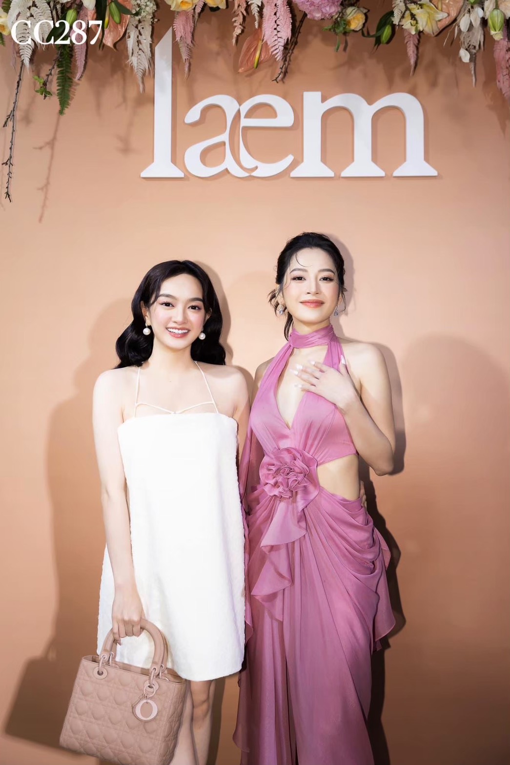 ชุดราตรียาว คล้องคอ แต่งดอก สีชมพู 3010 Size L BKK - Image 3