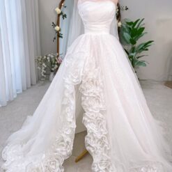 ชุดแต่งงาน ราตรียาว เกาะอก แต่งดอก สีขาว 3011 Size M BKK