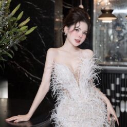 ชุดเดรส เกาะอก แต่งขน สีขาว-ครีม 2087 Size M BKK