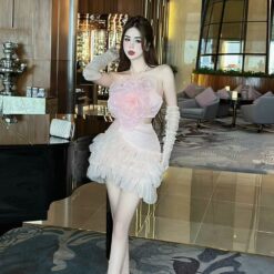 ชุดเซ็ท 2 ชิ้น เสื้อ+กระโปรง แต่งดอก สีชมพู 4011 Size S BKK