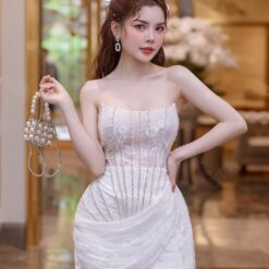 ชุดเดรส เกาะอก แต่งเพชร สีขาว 2124 Size S BKK