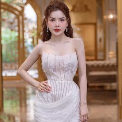 ชุดเดรส เกาะอก แต่งเพชร สีขาว 2124 Size S BKK