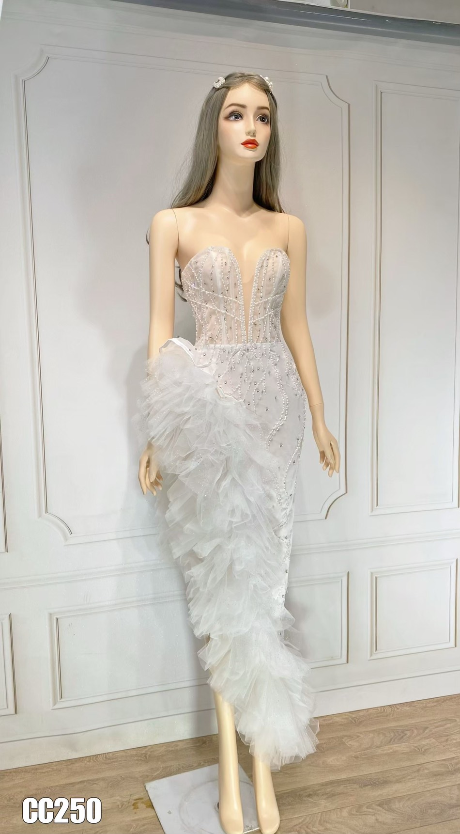 ชุดเดรส ราตรียาว แต่งมุก+เพชร สีขาว 3032 Size M BKK - Image 12