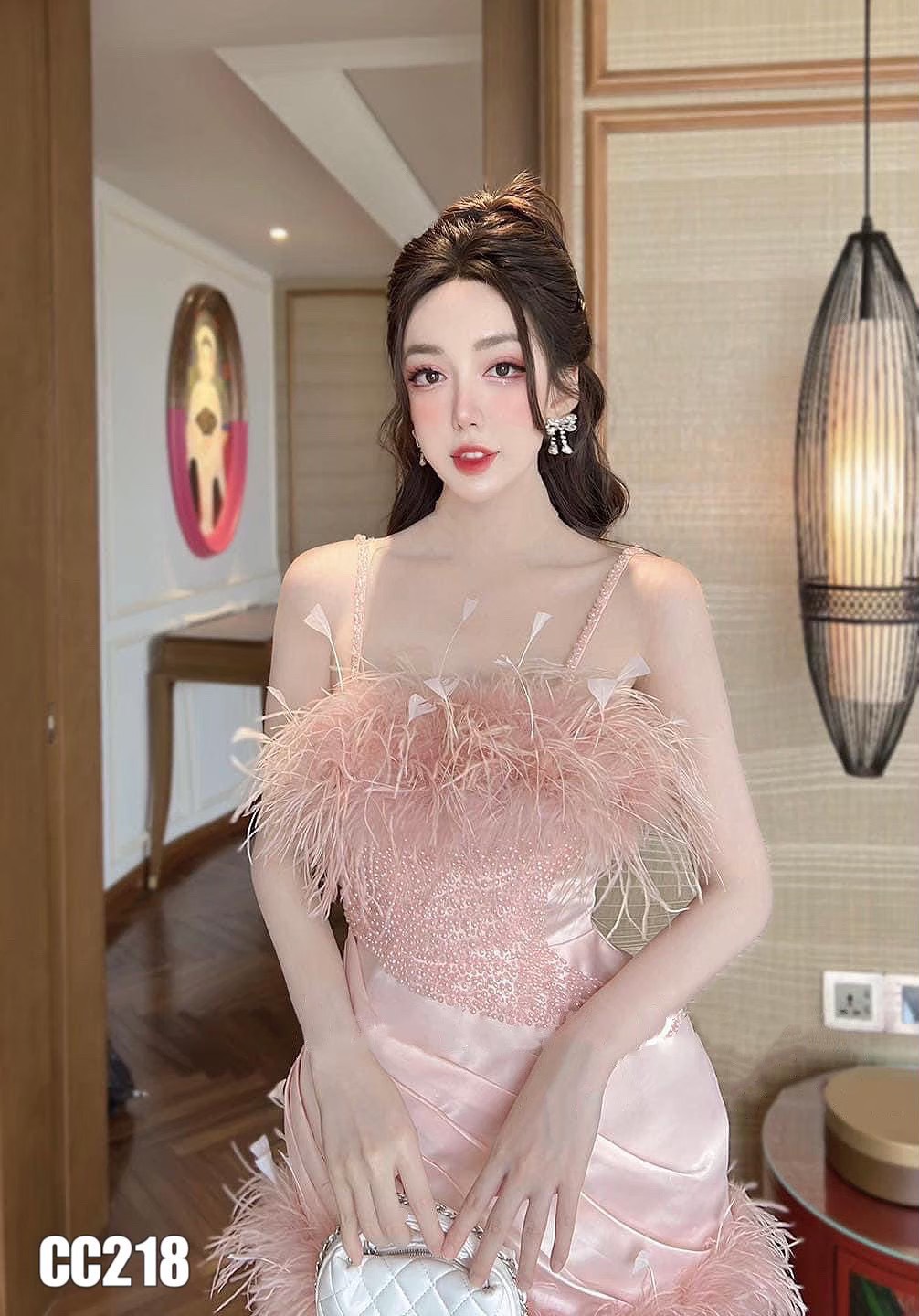 ชุดเดรส สายเดี่ยว แต่งขน สีชมพู 2127 Size M BKK - Image 2