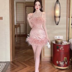 ชุดเดรส สายเดี่ยว แต่งขน สีชมพู 2127 Size M BKK