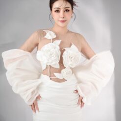 ชุดเดรส ชุดเจ้าสาว ซีทรู ดอกกุหลาบ สีขาว-ครีม 2117 Size M BKK
