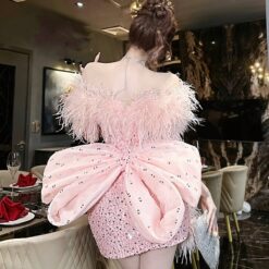 ชุดเดรส ปาดไหล่ ขนนก แต่งกลิตเตอร์ สีชมพู 2098 Size S BKK