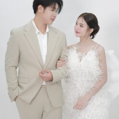 ชุดเดรส สายเดี่ยว ขนนก แต่งโบว์ สีขาว 2122 Size M BKK