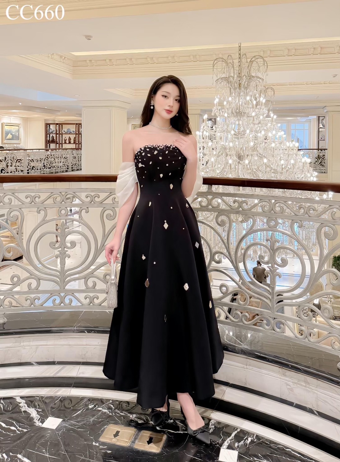 ชุดราตรียาว ปาดไหล่ แต่งเพชร สีดำ 3017 Size S-M BKK - Image 2