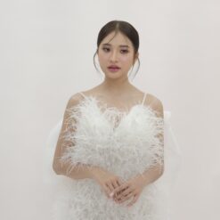 ชุดเดรส สายเดี่ยว ขนนก แต่งโบว์ สีขาว 2122 Size M BKK
