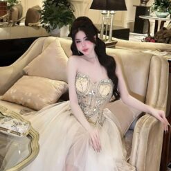 ชุดราตรี เกาะอก แต่งเพชร สีขาว-ครีม Brand HiSo 3043 Size S-M BKK