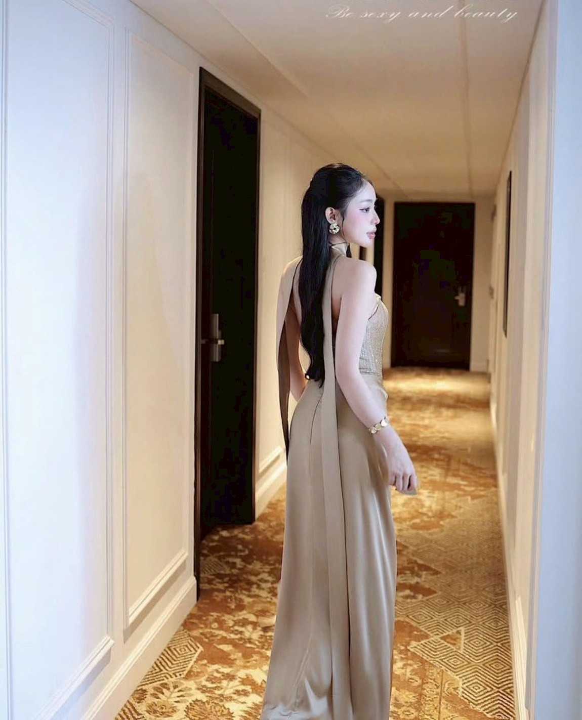 ชุดเดรส-ราตรี เกาะอก สีครีมทอง สีขาว ZEN LULU 3069 SIZE S-M BKK - Image 6