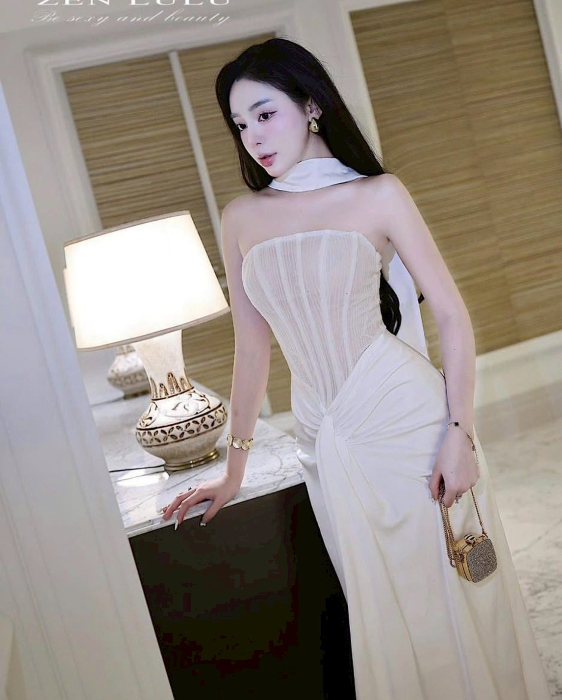 ชุดเดรส-ราตรี เกาะอก สีครีมทอง สีขาว ZEN LULU 3069 SIZE S-M BKK - Image 7