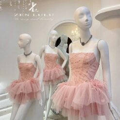 ชุดเดรส เกาะอก กระโปรงฟู แต่งขน สีดำ สีแดง สีชมพู  ZEN LULU เวียดนาม 2200 SIZE S-M BKK