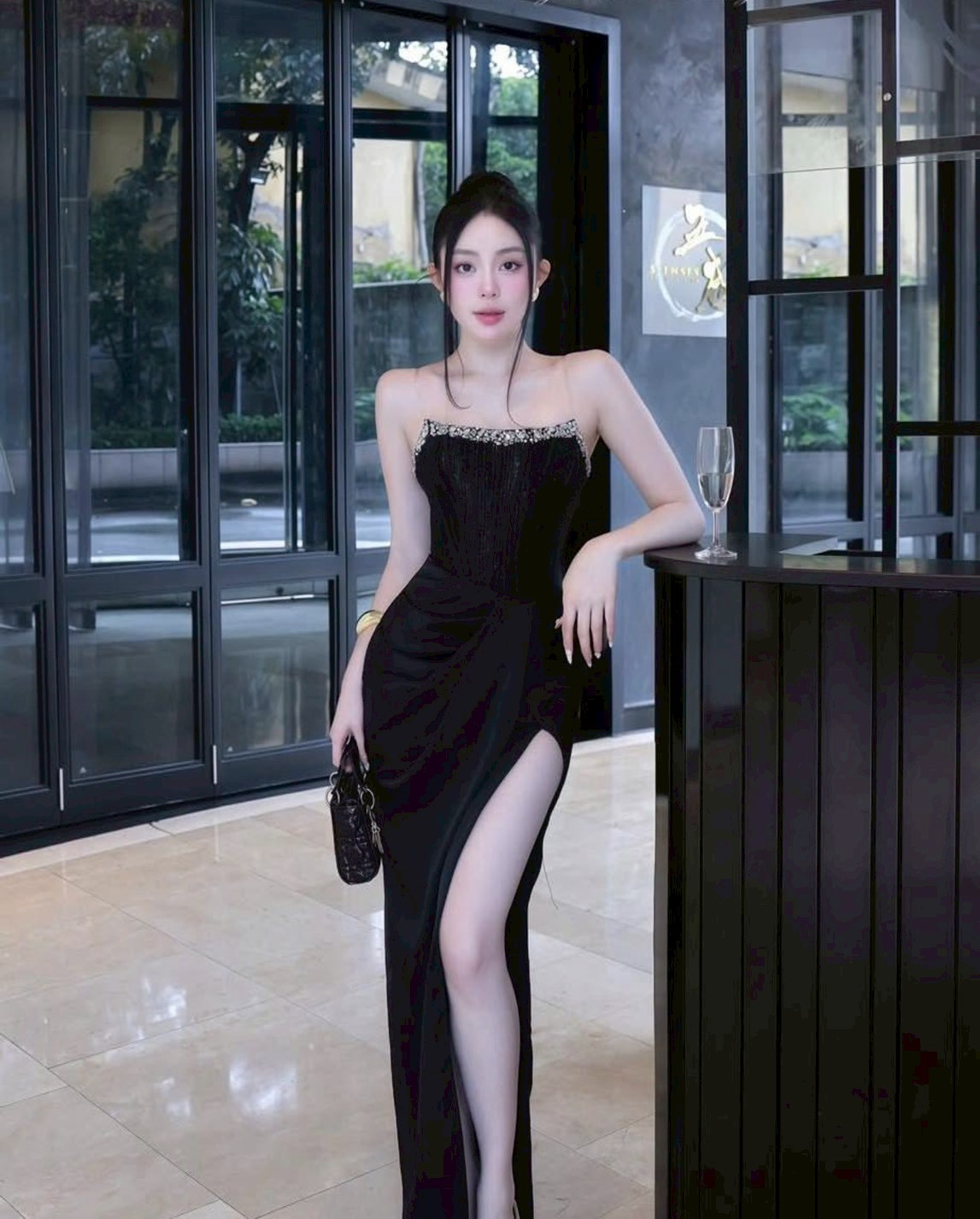 ชุดเดรส-ราตรี เกาะอก แต่งเพรช สีดำ สีขาว ZEN LULU 3065 SIZE S-M BKK - Image 3