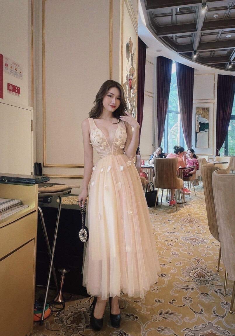 ชุดเดรส ราตรี สีครีม Brand HiSo 3063 Size S-M BKK - Image 2
