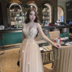 ชุดเดรส ราตรี สีครีม Brand HiSo 3063 Size S-M BKK