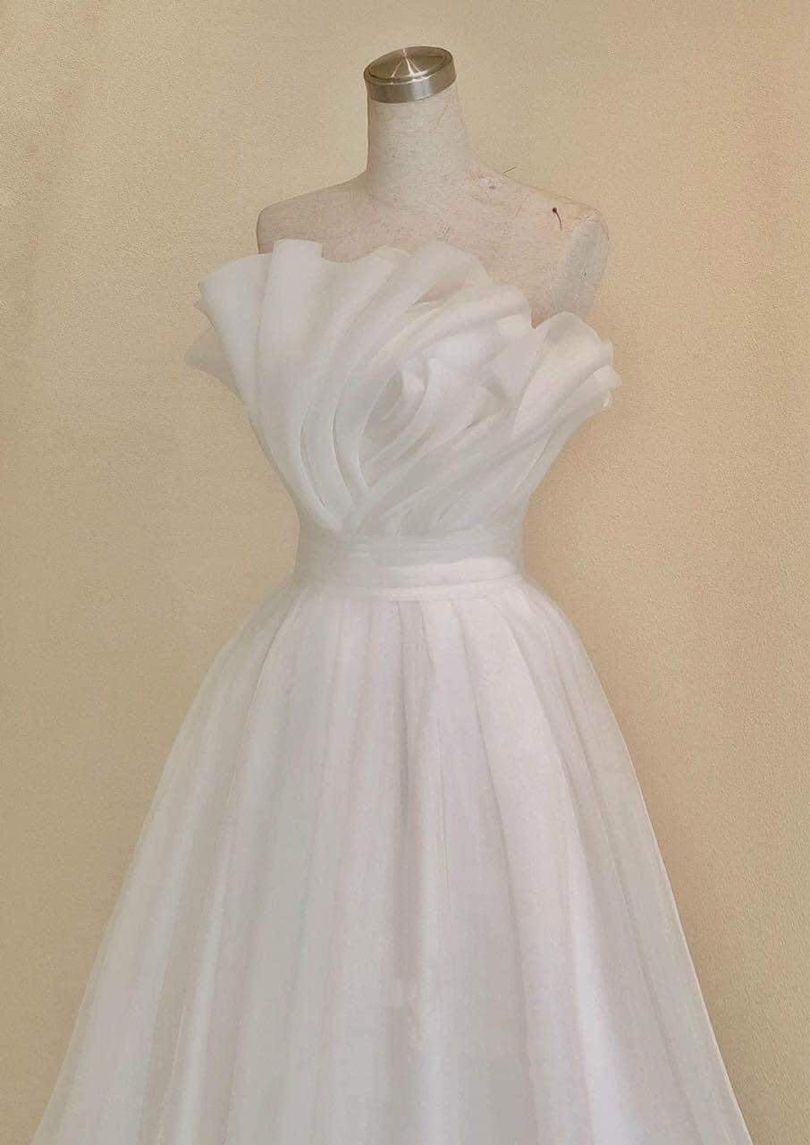 ชุดแต่งงาน ชุดเจ้าสาว เกาะอก สีขาว Brand HiSo 3044 Size S-M BKK - Image 4