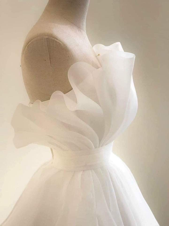 ชุดแต่งงาน ชุดเจ้าสาว เกาะอก สีขาว Brand HiSo 3044 Size S-M BKK - Image 5