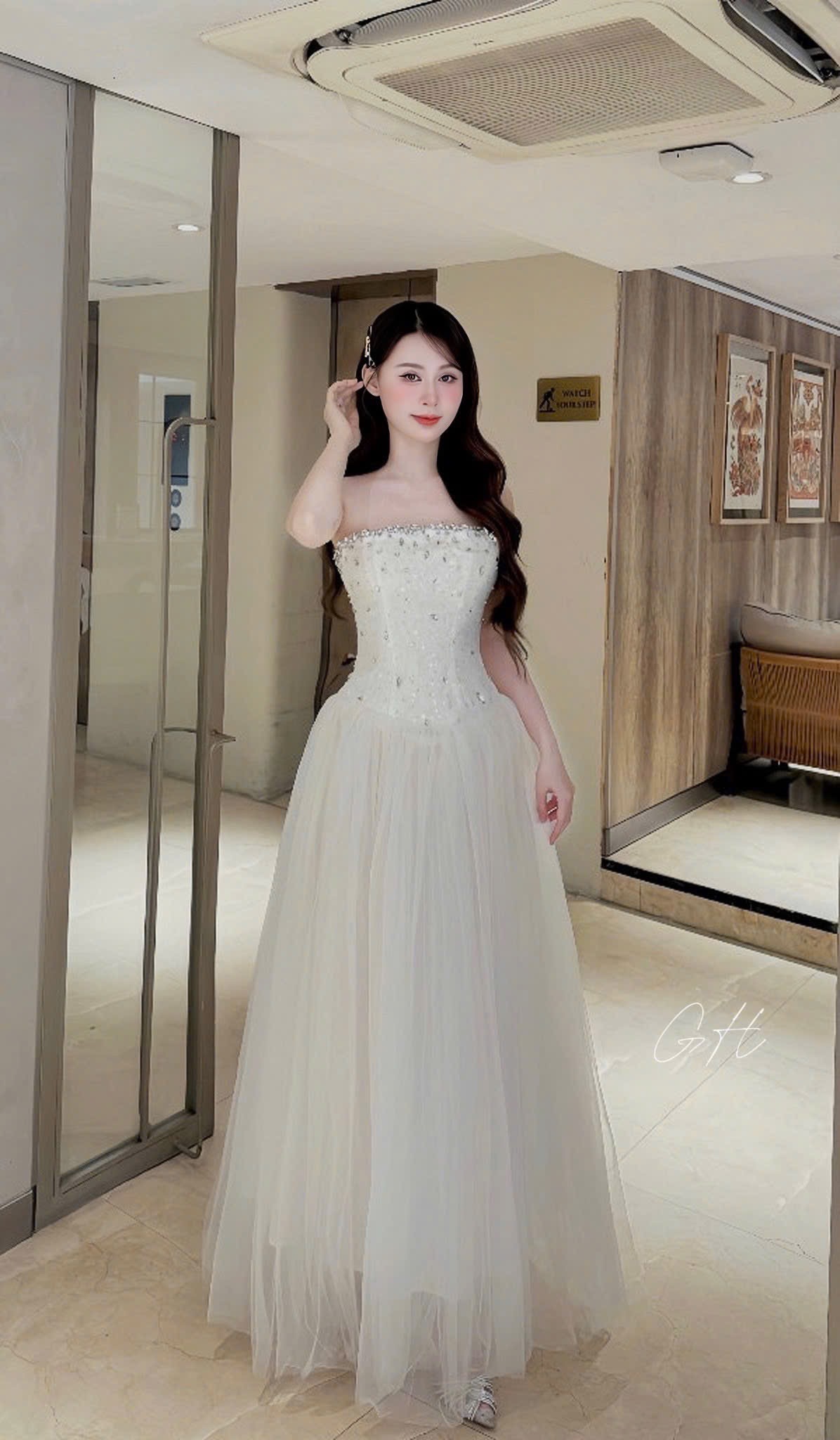ชุดราตรี เกาะอก แต่งเพชร สีขาว 3048 Size M BKK - Image 4