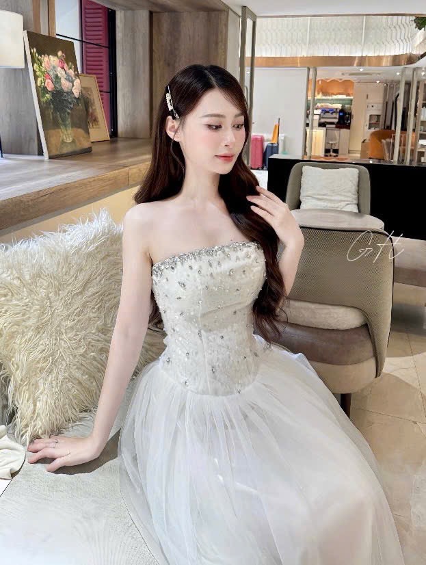 ชุดราตรี เกาะอก แต่งเพชร สีขาว 3048 Size M BKK - Image 2