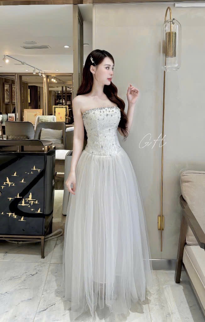 ชุดราตรี เกาะอก แต่งเพชร สีขาว 3048 Size M BKK - Image 3