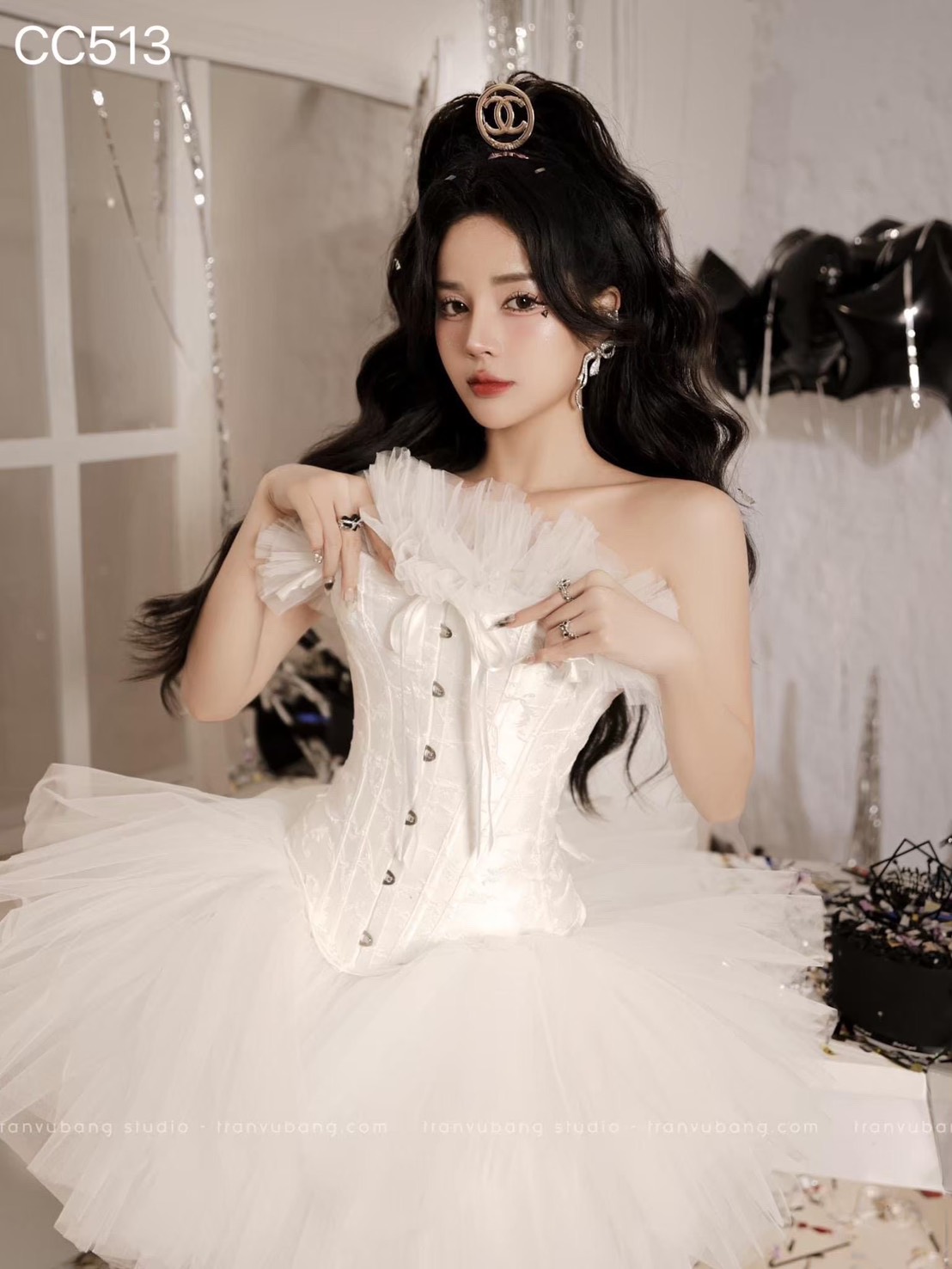 ชุดเดรส เกาะอก กระโปรงฟู สีขาว Brand HiSo 2212 Size S-M BKK - Image 2