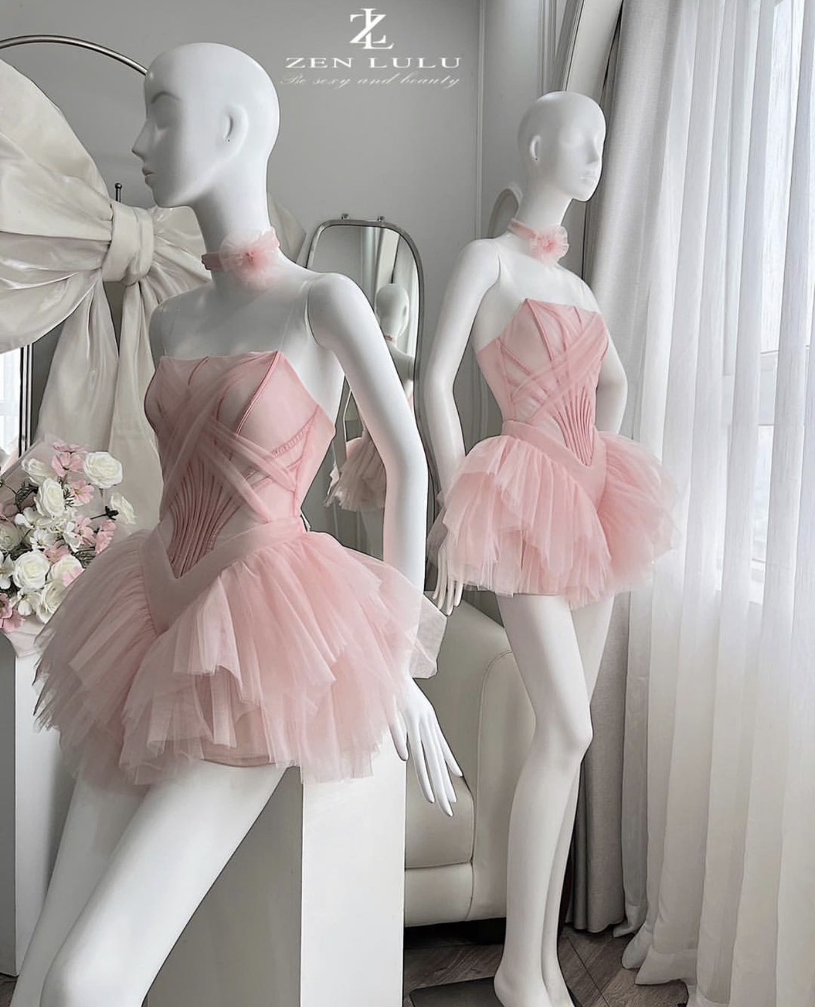 ชุดเดรส เกาะอก กระโปรงฟู ดอกที่คอ สีดำ สีชมพู ZEN LULU 2177 SIZE S-M BKK - Image 2