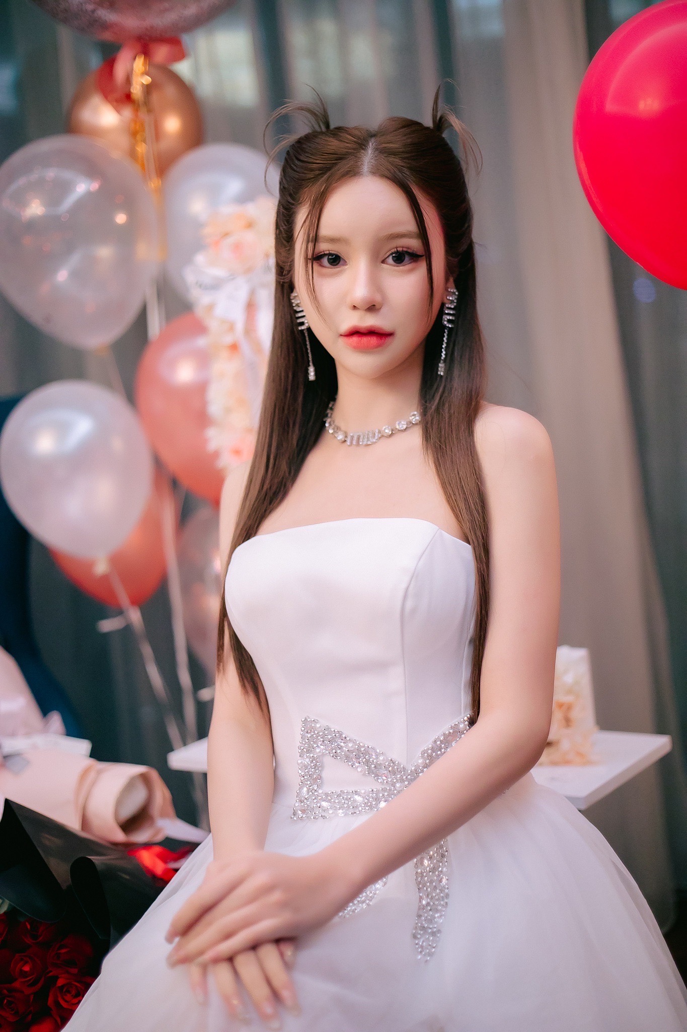 ชุดแต่งงาน ชุดเจ้าสาว สีขาว โบว์เพชร Brand HiSo 3072 Size S2 BKK - Image 4