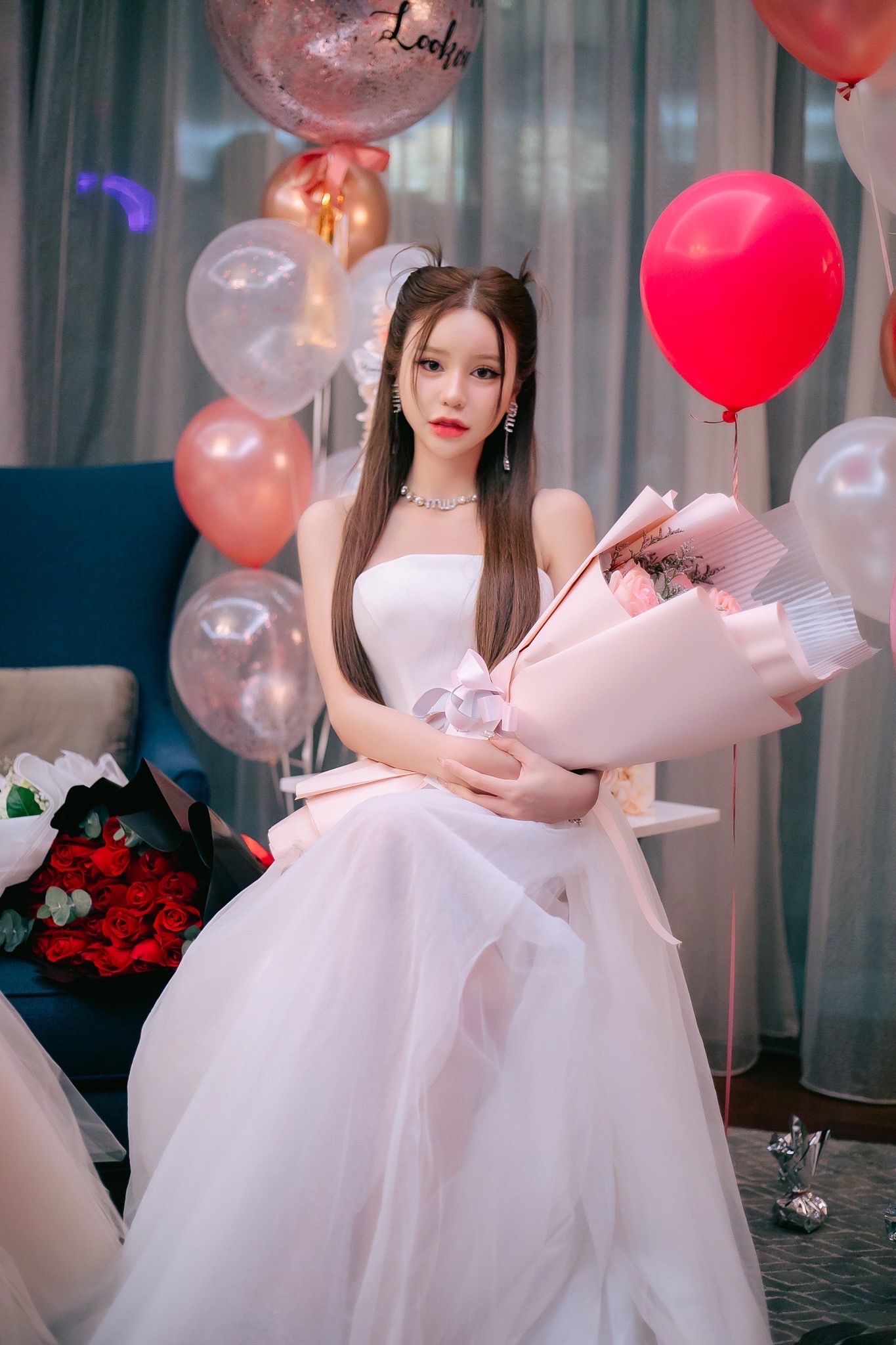 ชุดแต่งงาน ชุดเจ้าสาว สีขาว โบว์เพชร Brand HiSo 3072 Size S2 BKK - Image 7