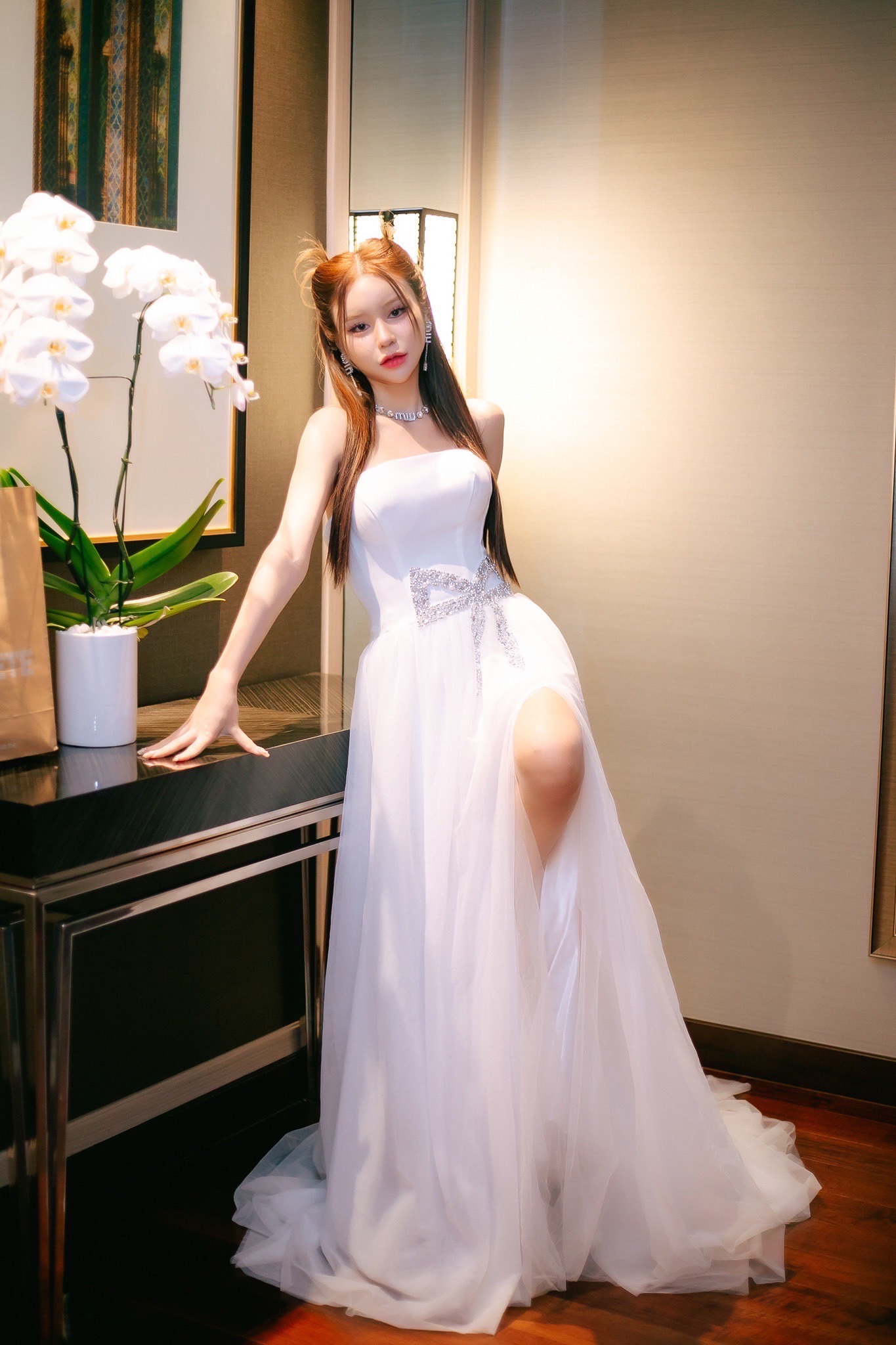 ชุดแต่งงาน ชุดเจ้าสาว สีขาว โบว์เพชร Brand HiSo 3072 Size S2 BKK - Image 3
