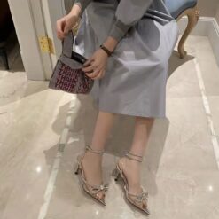 รองเท้า พรีเมียม แต่งโบว์เพชร สีเงิน สีดำ 9017 Size 36 BKK