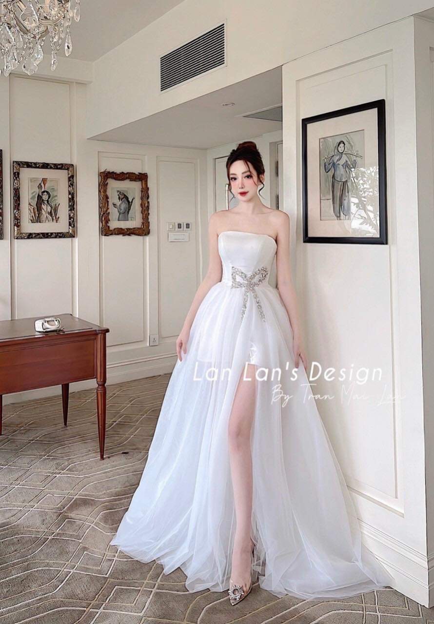 ชุดแต่งงาน ชุดเจ้าสาว สีขาว โบว์เพชร Brand HiSo 3072 Size S2 BKK