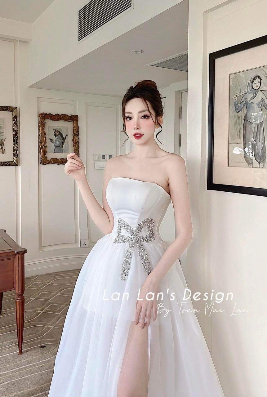 ชุดแต่งงาน ชุดเจ้าสาว สีขาว โบว์เพชร Brand HiSo 3072 Size S2 BKK - Image 2