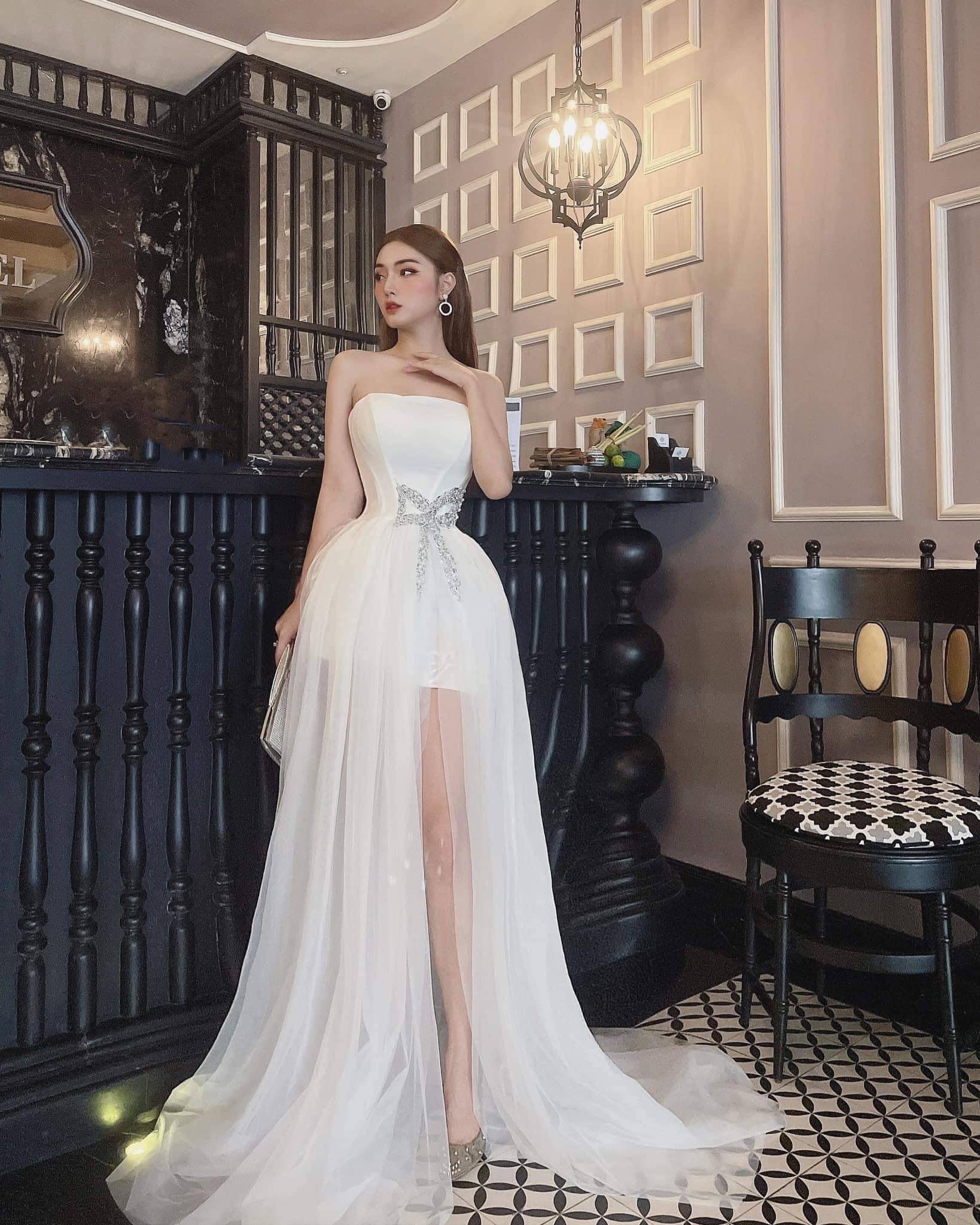ชุดแต่งงาน ชุดเจ้าสาว สีขาว โบว์เพชร Brand HiSo 3072 Size S2 BKK - Image 9