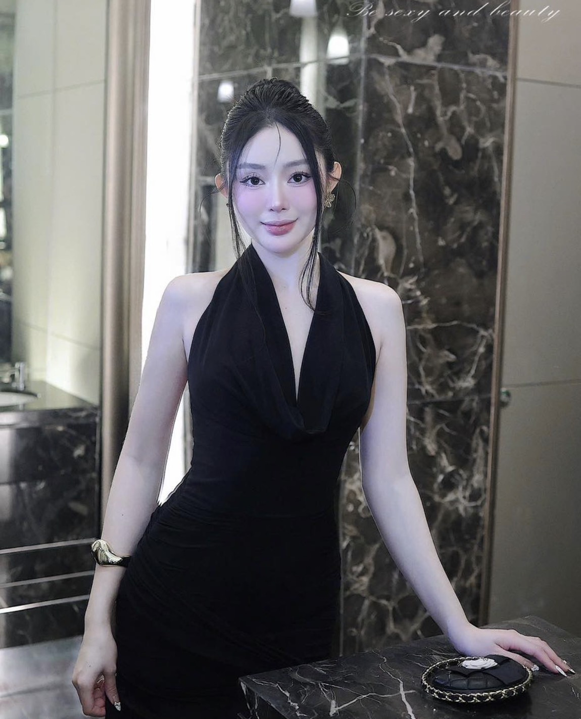 ชุดเดรส-ราตรี คล้องคอ เว้าหลัง สีดำ ZEN LULU 2226 SIZE S-M BKK - Image 2