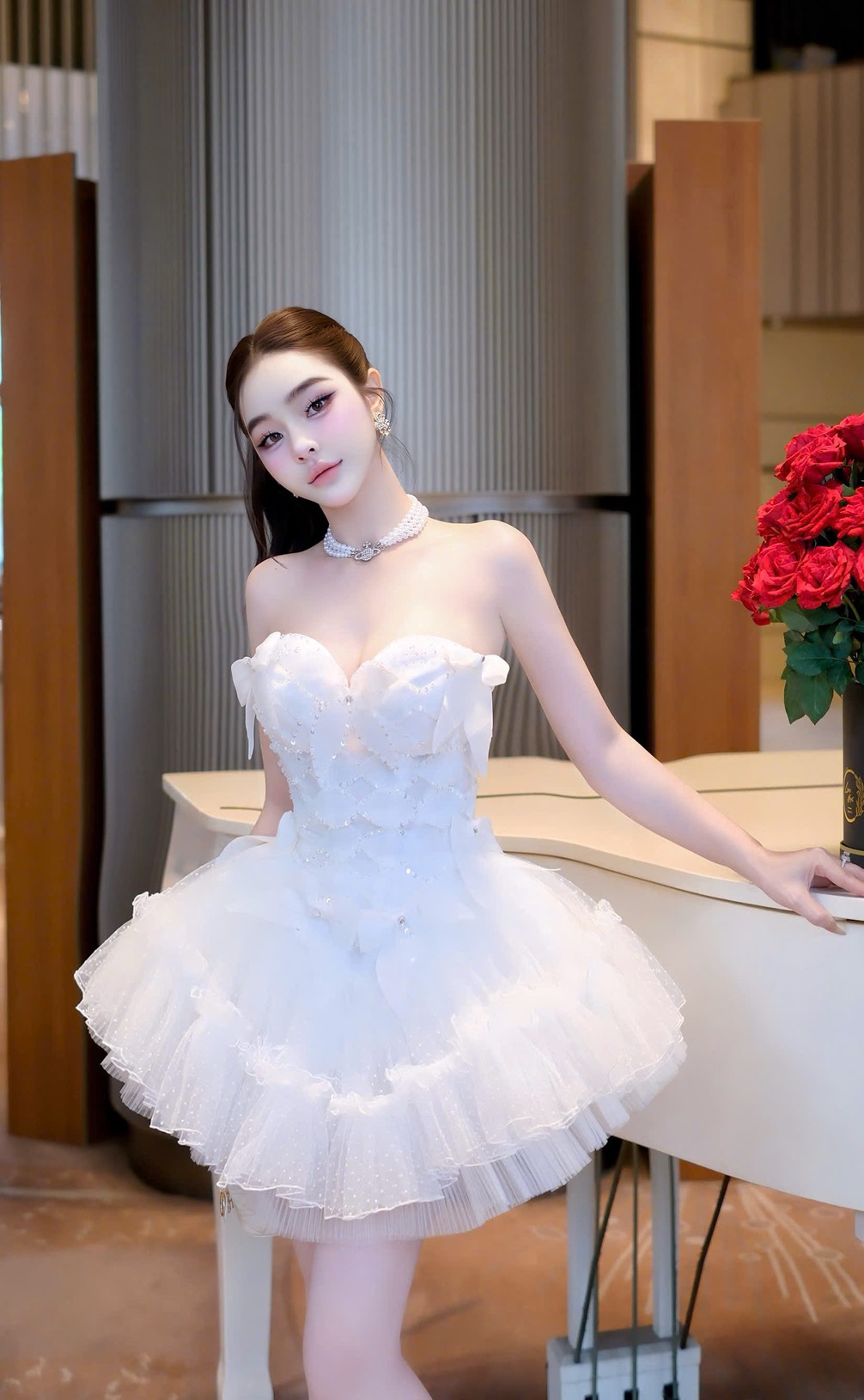 ชุดเดรส เกาะอก แต่งโบว์ สีขาว Brand HiSo 2224 Size S BKK - Image 2