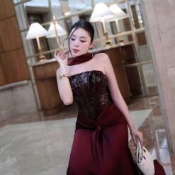 ชุดเดรส ราตรียาว เกาะอก แต่งกลิตเตอร์ สีแดงไวน์ BRAND ZEN LULU 3088 Size M BKK