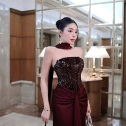 ชุดเดรส ราตรียาว เกาะอก แต่งกลิตเตอร์ สีแดงไวน์ BRAND ZEN LULU 3088 Size M BKK