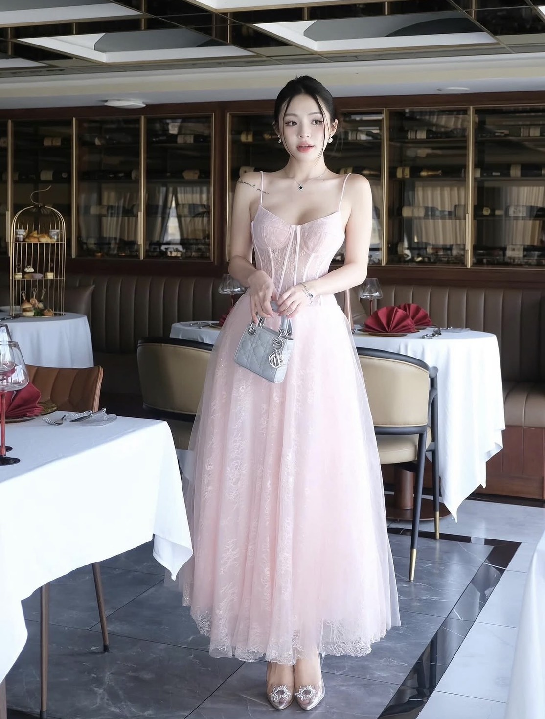 ชุดเดรส สายเดี่ยว แต่งลูกไม้ สีขาว สีชมพู BRAND OBIBI 2252 BKK - Image 13